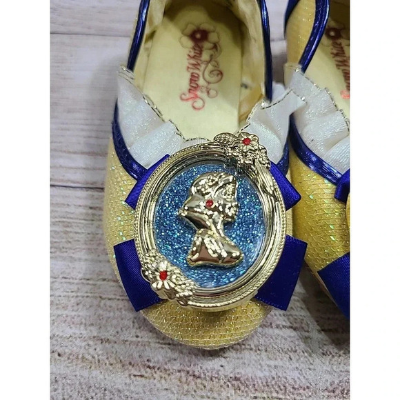 Disney Store Snow White Costume Dress Up Children's Shoes US 7/8 Gold Blue - Picture 6 of 11